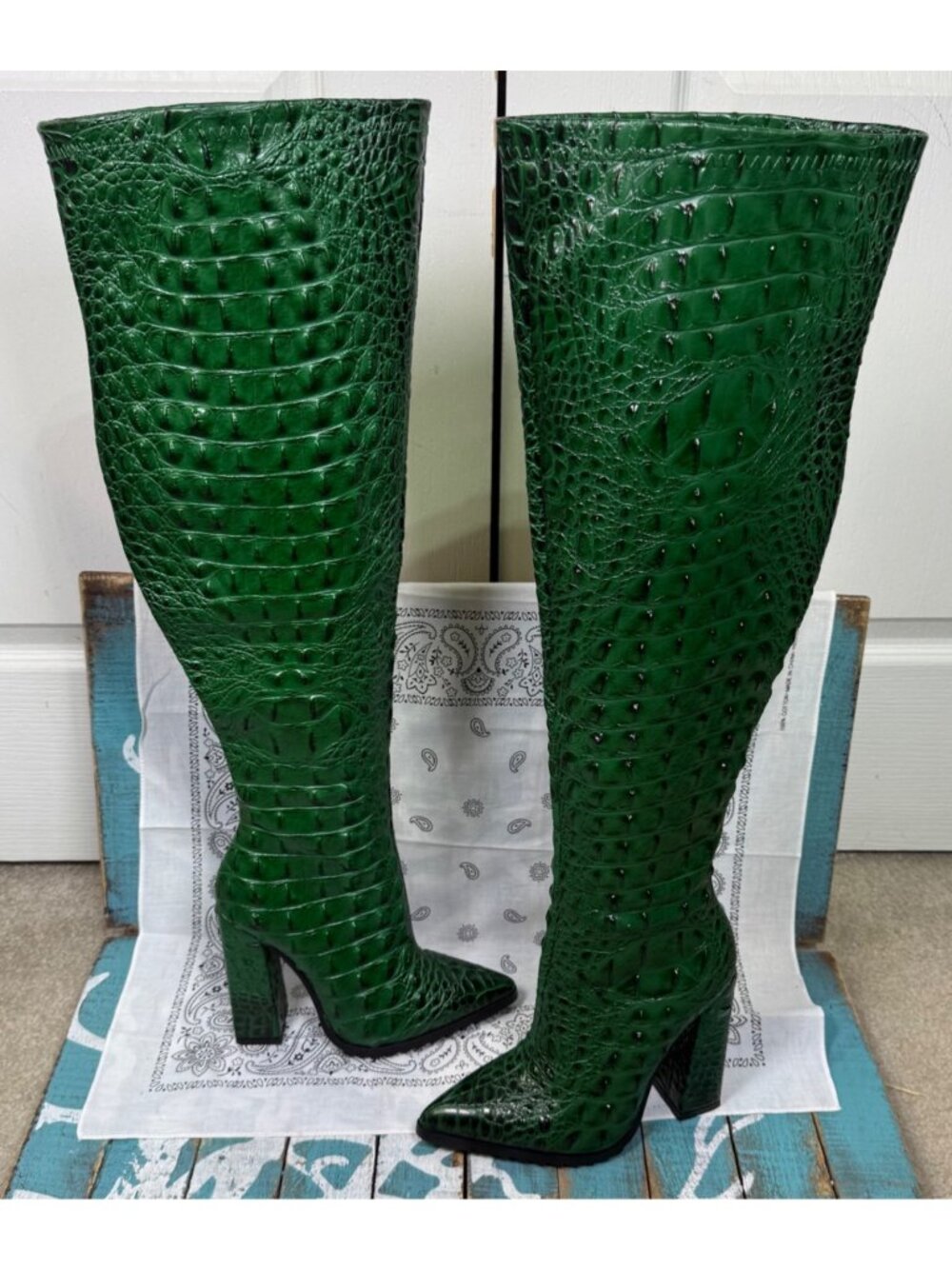 Shane Justin Reptile Boots Green Crocodile Embossed Thigh High Womans 36/5.5 EUC